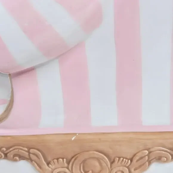 Eloise Cookie Jar from Department 56 striped Vintage y2k chair pets pink white - Picture 17 of 17